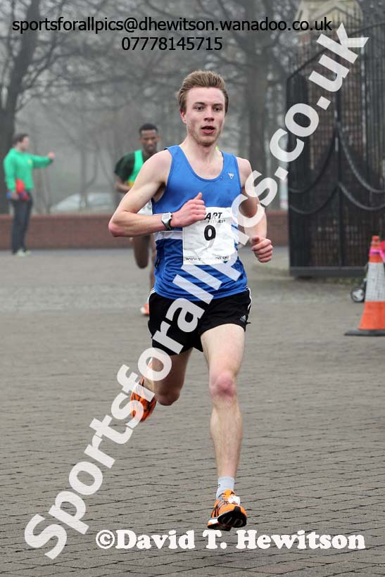 Nick Swinburn (Morpeth) wins the Wallsend Harriers Terry O'Gara 5k Memorial Road Race. Photo: David T. Hewitson/Sports for All Pics